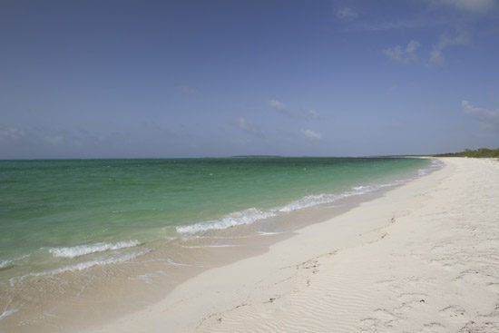 IFF Islands_Mayaguana Beach Scene_Image_Bahamas.com